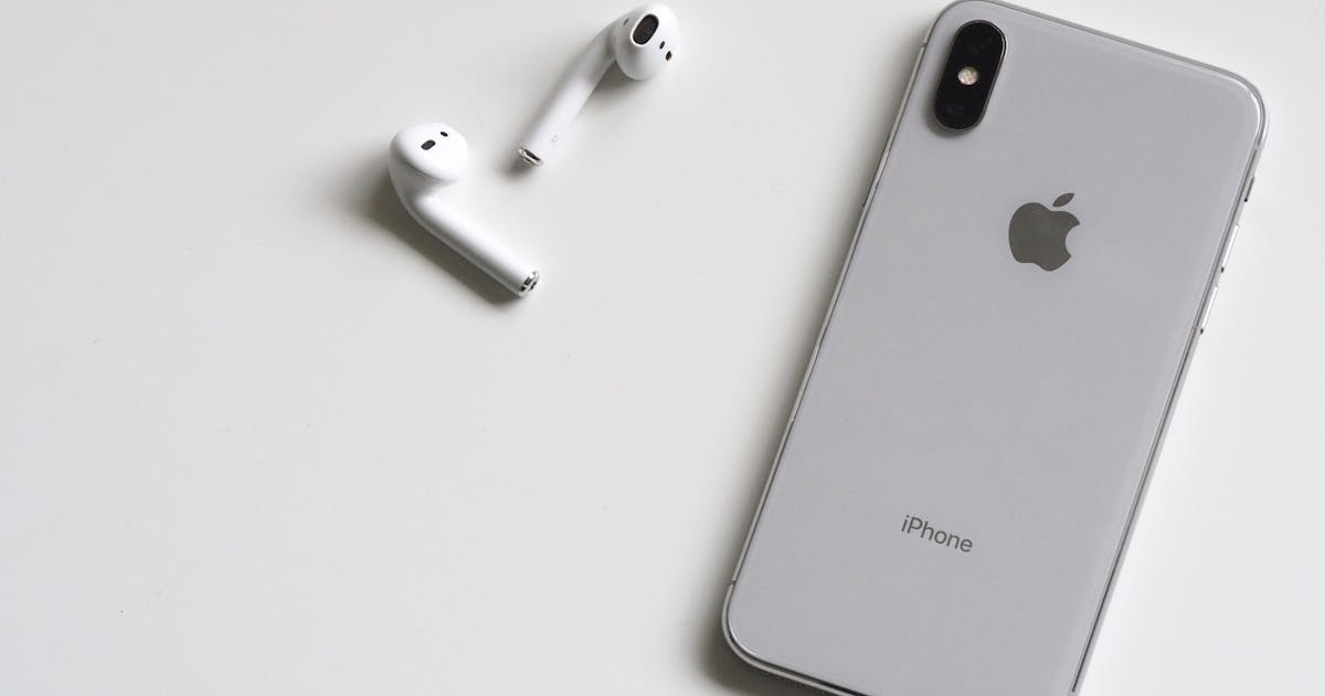 Apple issues urgent iOS security warning